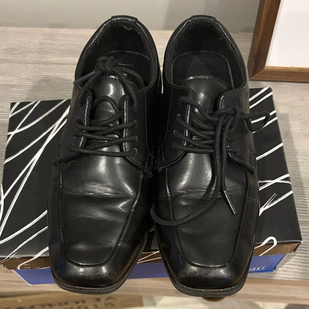 Max and Jake Black kids Dress Shoes